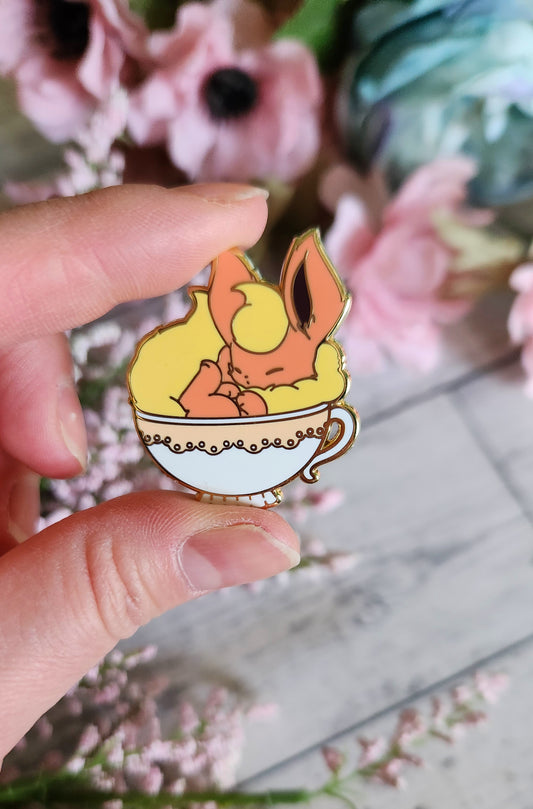 Teacup Fire Fox Enamel Pin